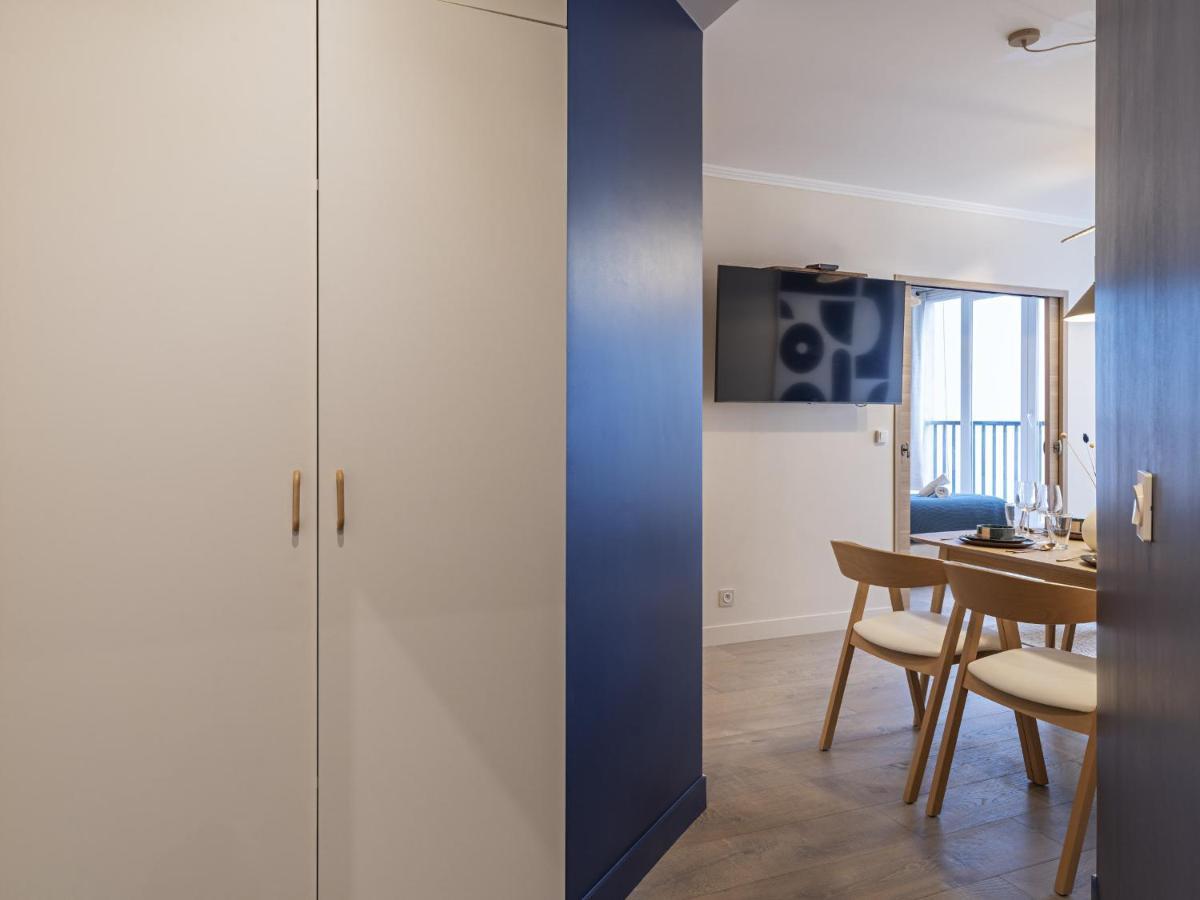 The Blue Suite On Champs Elysees Avenue Paris Luaran gambar