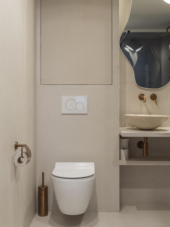 The Blue Suite On Champs Elysees Avenue Paris Luaran gambar