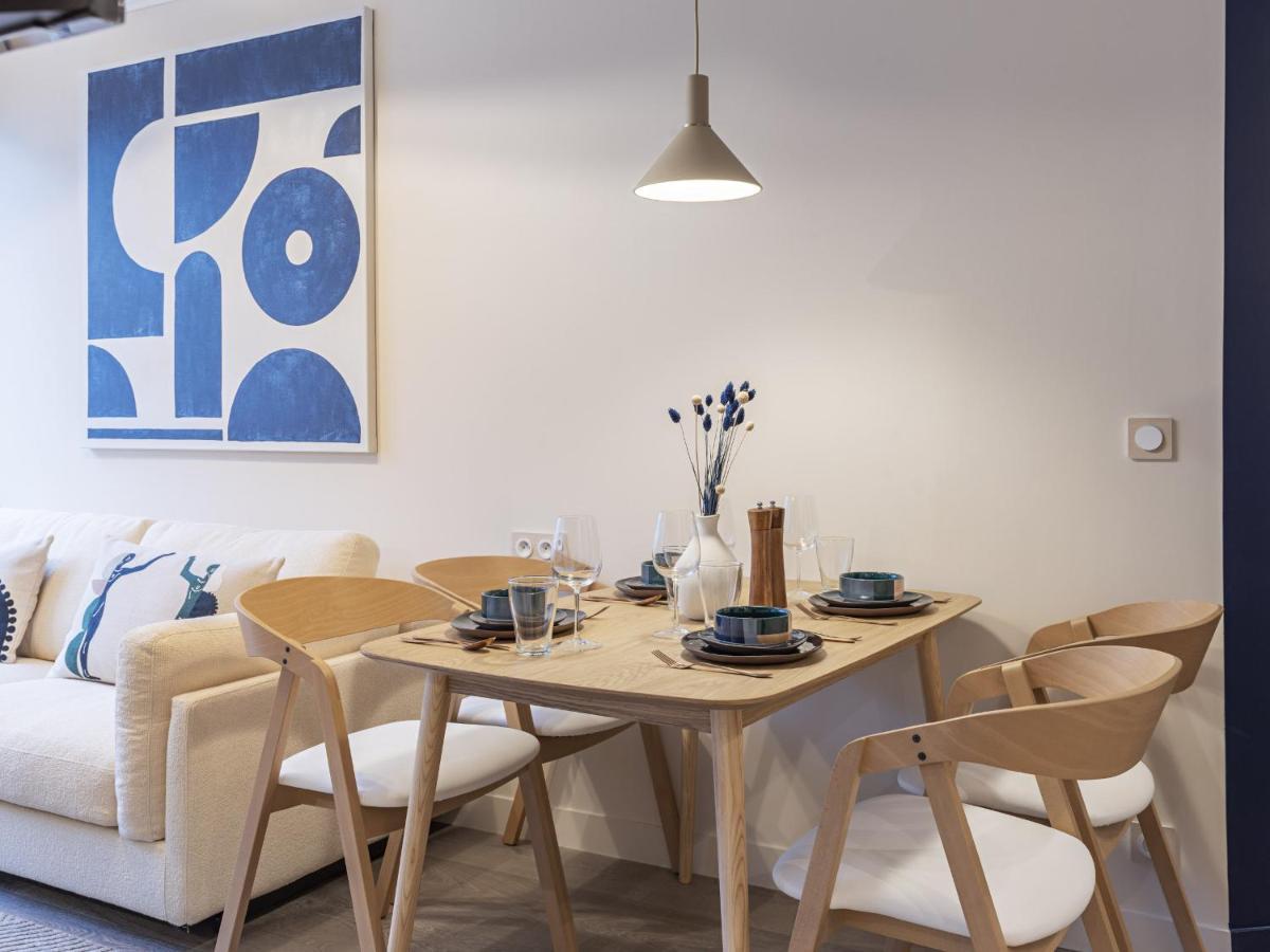 The Blue Suite On Champs Elysees Avenue Paris Luaran gambar