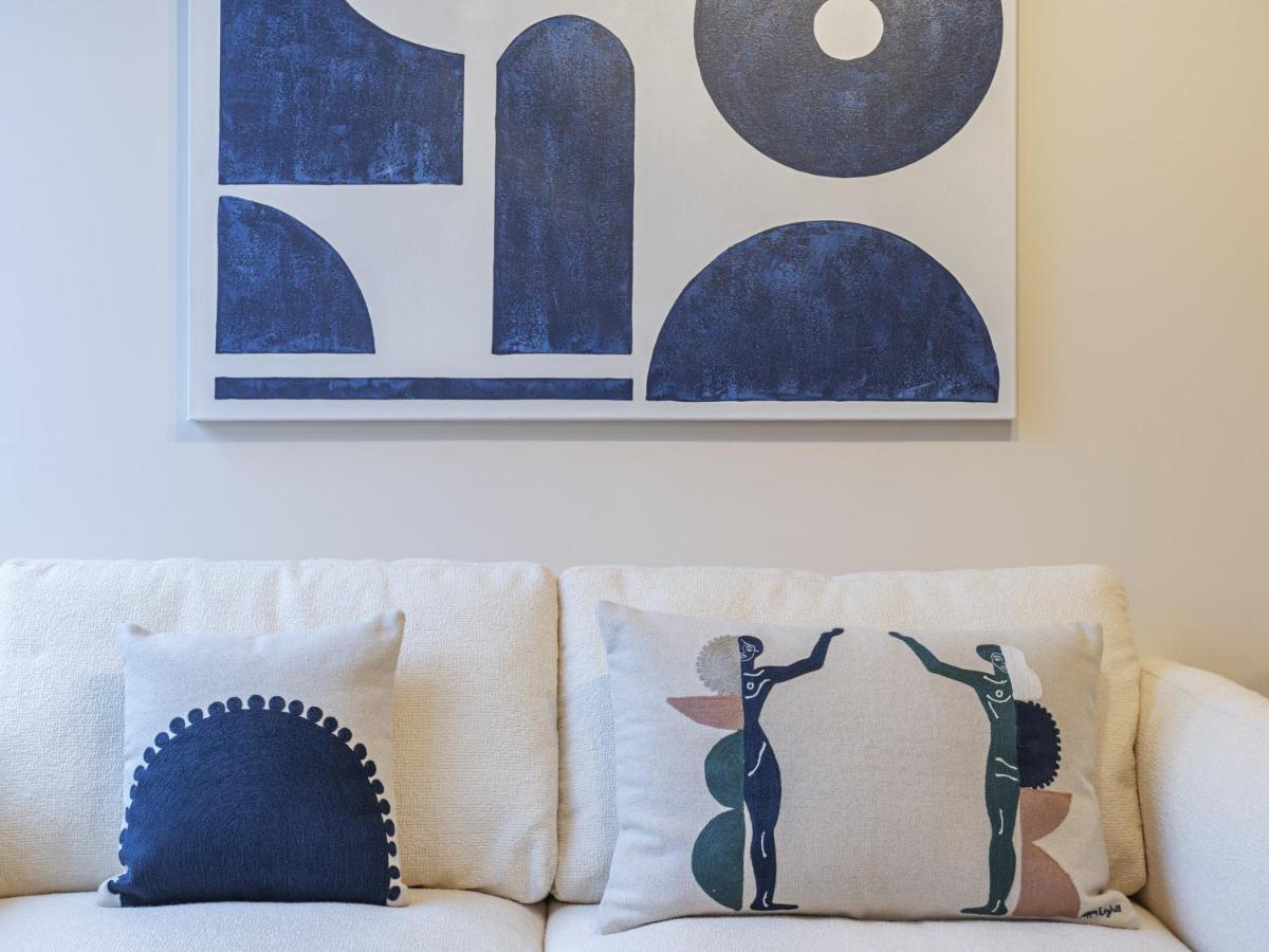 The Blue Suite On Champs Elysees Avenue Paris Luaran gambar
