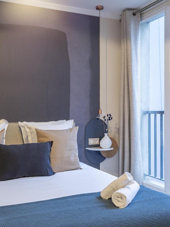 The Blue Suite On Champs Elysees Avenue Paris Luaran gambar