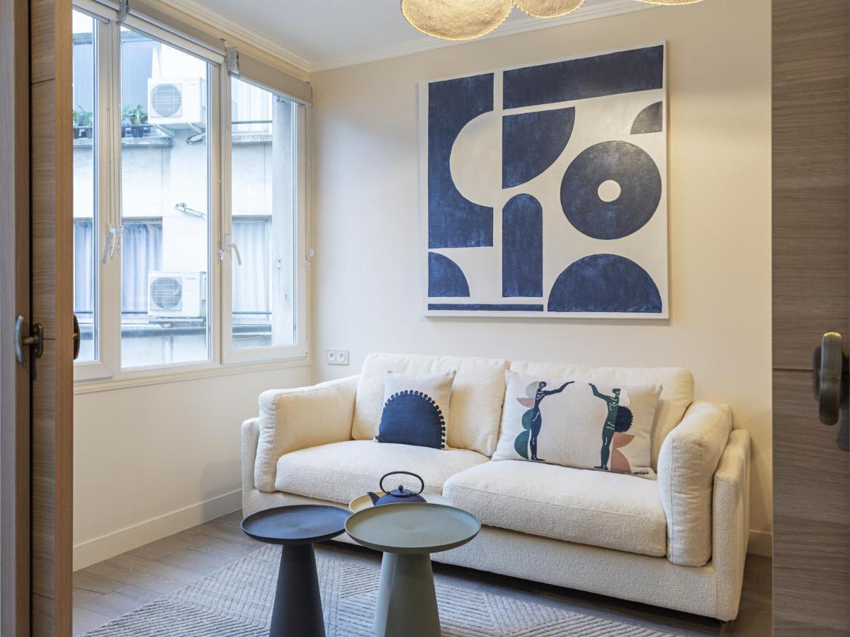 The Blue Suite On Champs Elysees Avenue Paris Luaran gambar