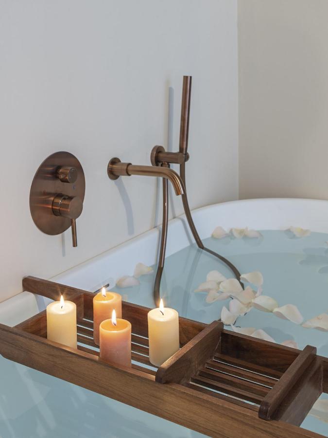 The Blue Suite On Champs Elysees Avenue Paris Luaran gambar
